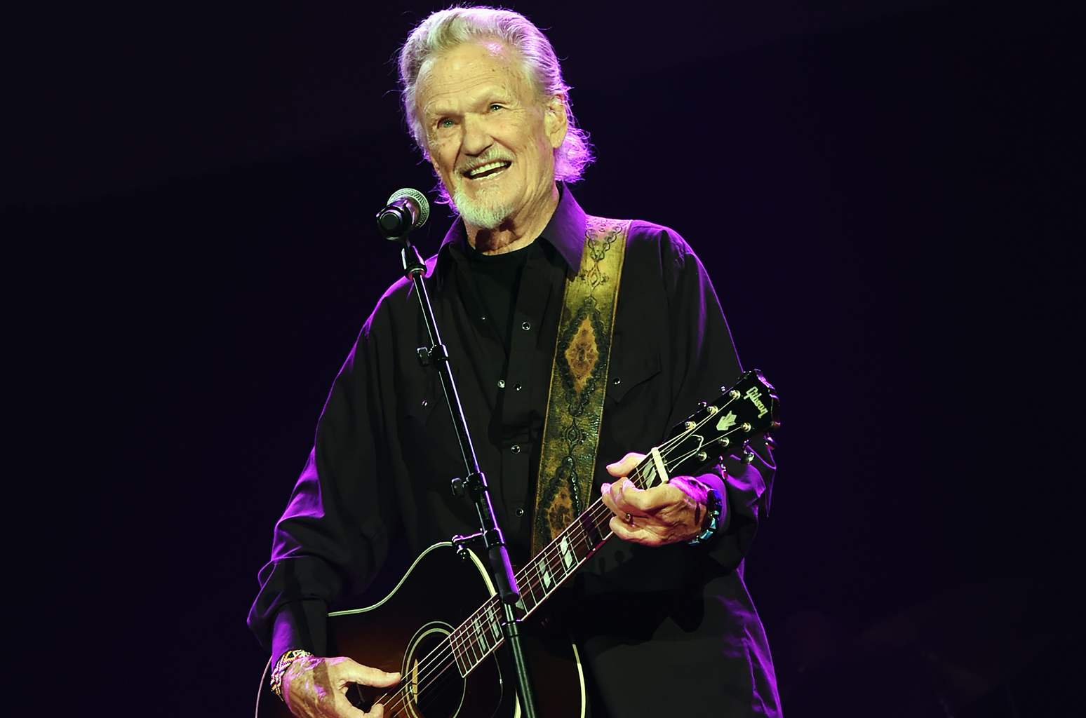 How Willie Nelson Made 'Kris Kristofferson: All Star Concert Celebration'  Happen