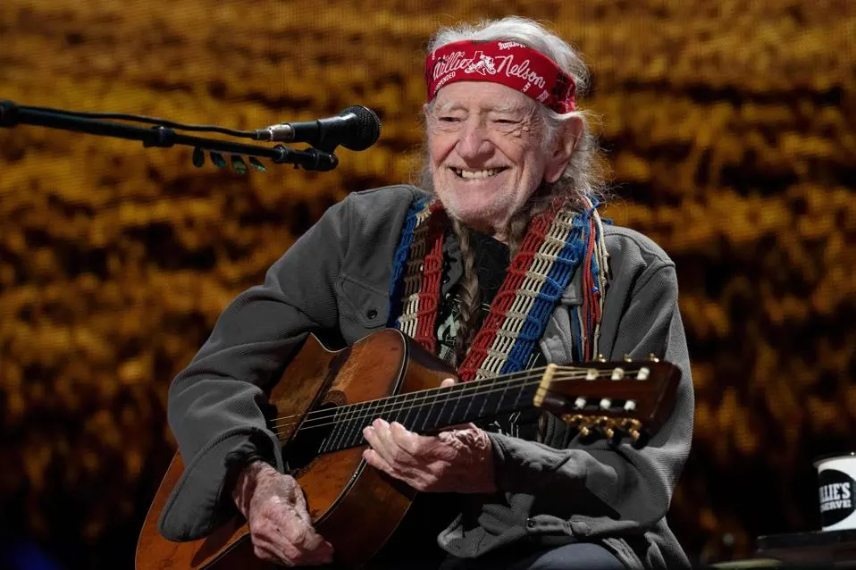 Willie Nelson – Always On My Mind