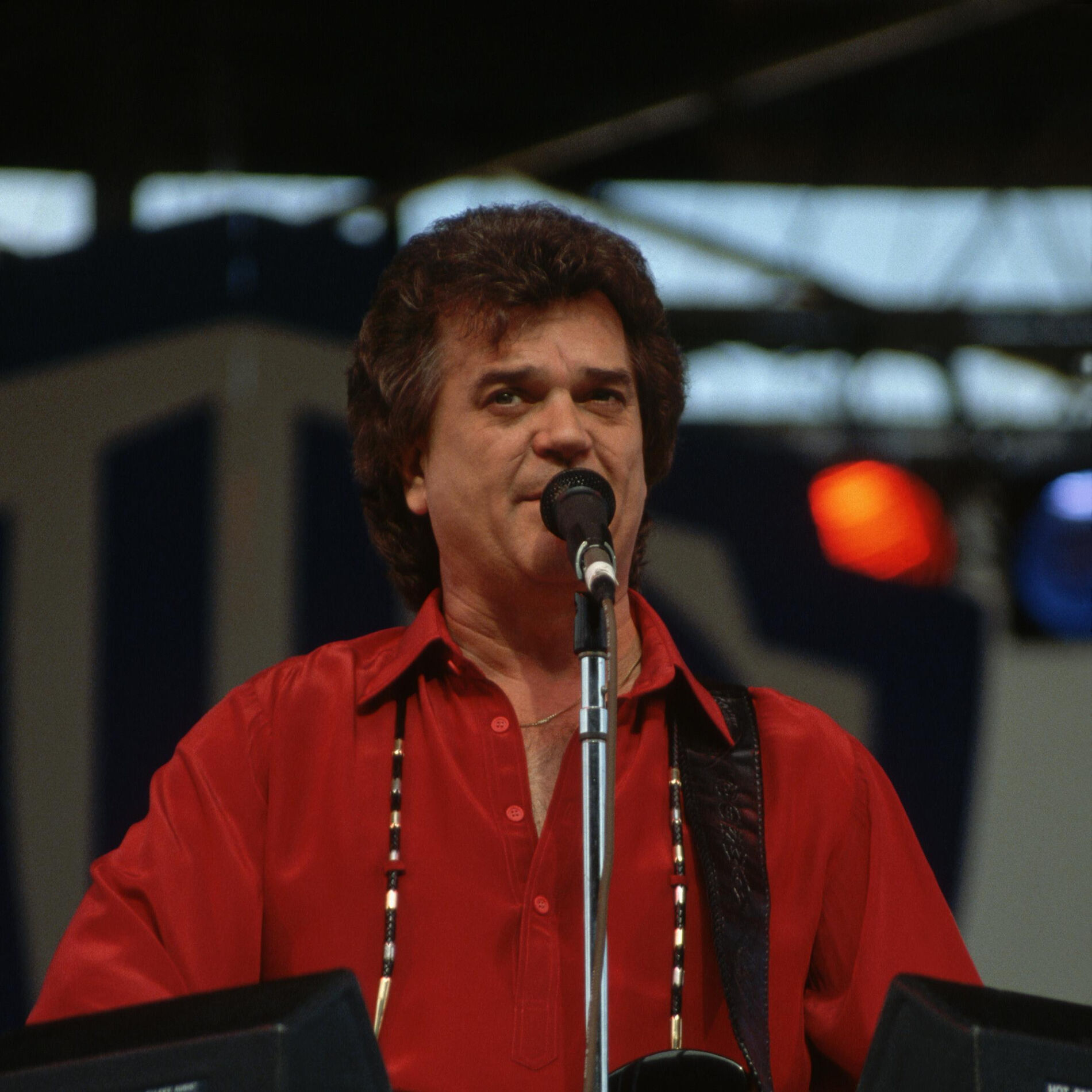 Conway Twitty – Crazy In Love