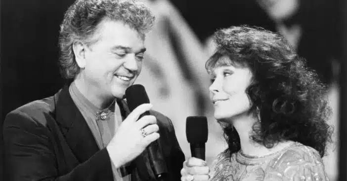 Conway Twitty & Loretta Lynn – Making Belive