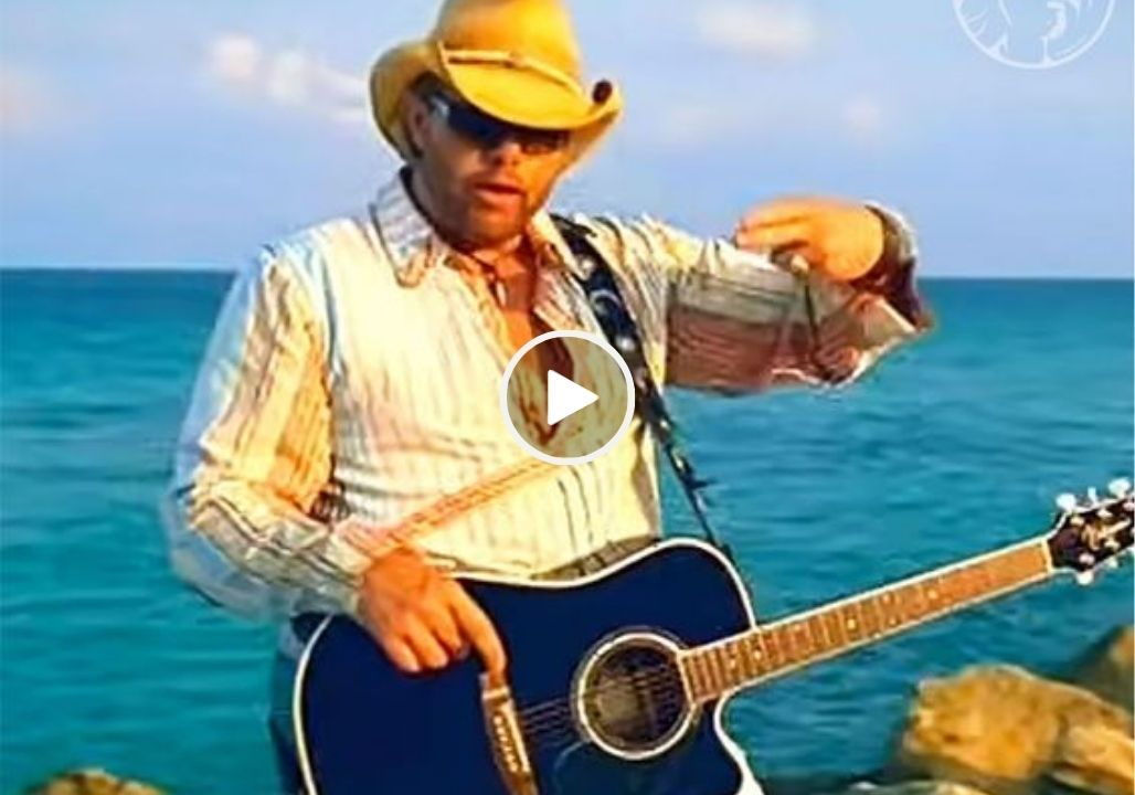 Toby Keith – Stays In Mexico