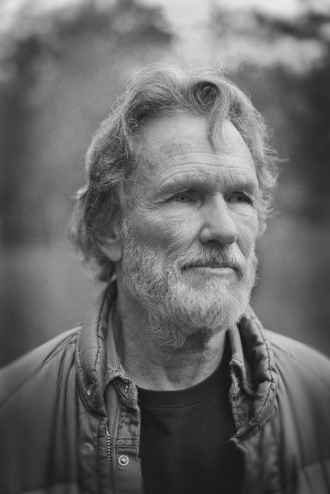 Kris Kristofferson – Shadows Of Her Mind