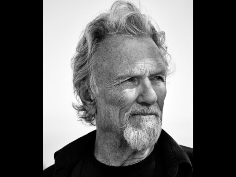Kris Kristofferson – From the bottle to the bottom