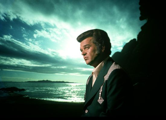 Heart’s Breakin’ All Over Town – Conway Twitty