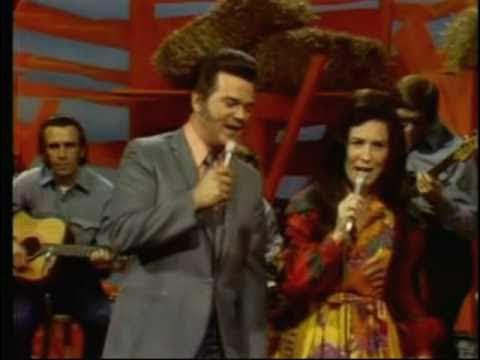 Pickin’ Wild Mountain Berries – Conway Twitty & Loretta Lynn